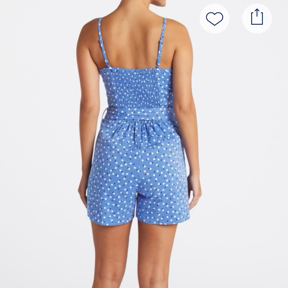 Charla Sleeveless Scallop Romper (Blue) - Picture 3 of 5